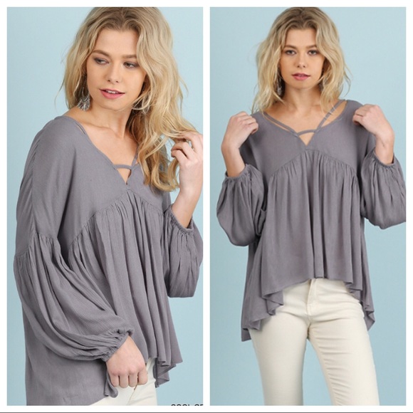 CARSON-Cool Grey Curved Hem T… - Picture 2 of 6